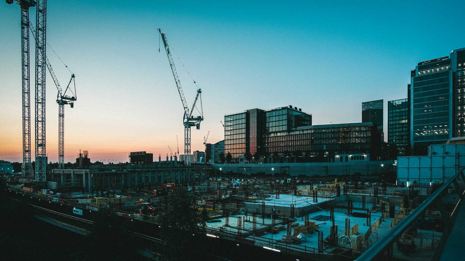 Bauteam von BMS Heilbronn auf einer Baustelle in Heilbronn